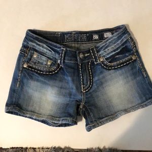 Miss Me Shorts women’s size 27
